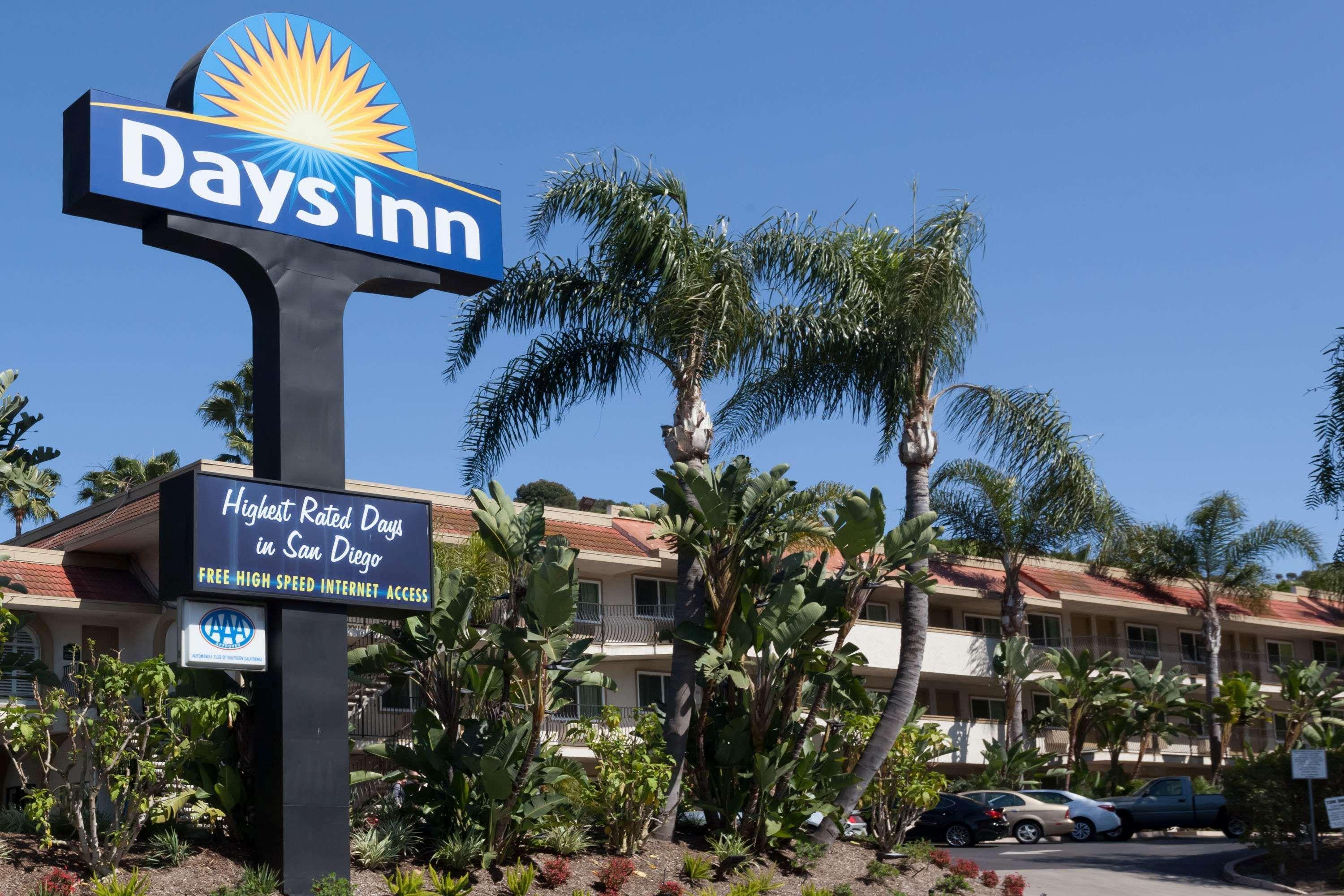 Days Inn By Wyndham San Diego Hotel Circle Eksteriør billede